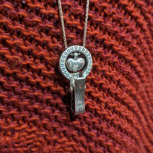 Brighton Lanyard Badge Clip